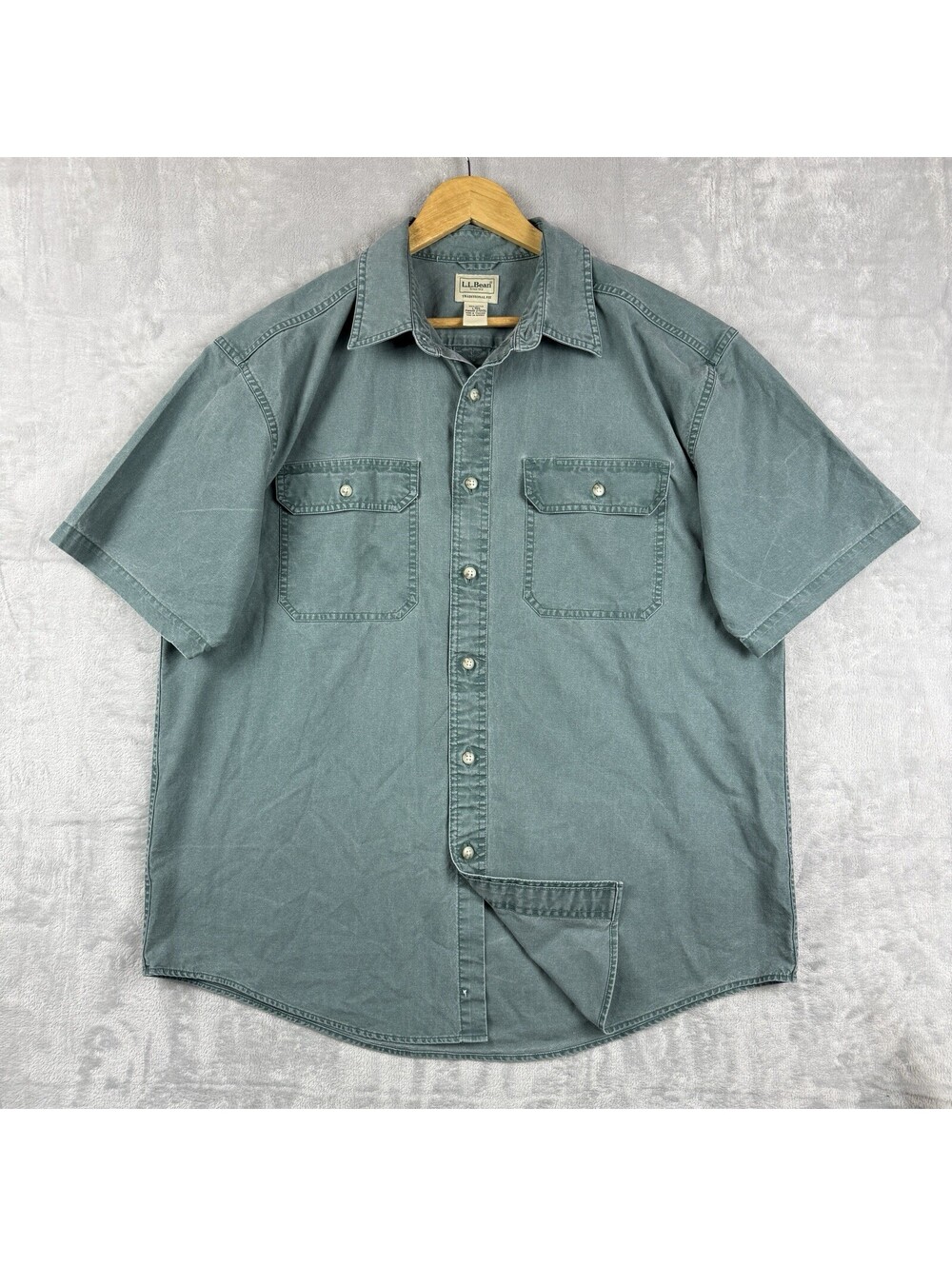 L.L.Bean Sunwashed Traditional Fit SS Button Up Shirt Olive Green Cotton Men's L